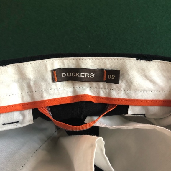 Dockers D3 Chinos Black EUC - Picture 4 of 5